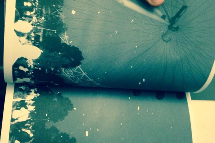 Bombardeo de Poemas del Colectivo Casagrande (Rain of Poems over London)